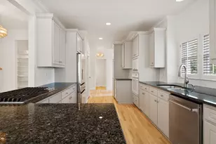 2190 Stephen Long Dr NE, Atlanta, GA 30305 - Photo 13