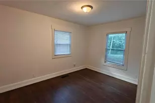 1770 W Forrest Ave, East Point, GA 30344 - Photo 15