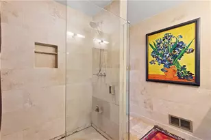 1232 Bernadette Ln NE, Atlanta, GA 30329 - Photo 15