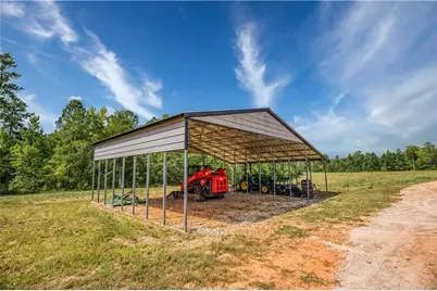 692 Hutchins Wolfskin Road, Stephens, GA 30667 - Photo 53