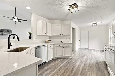 3590 Hamilton Creek Trail, Buford, GA 30519 - Photo 15