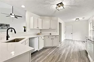 3590 Hamilton Creek Trail, Buford, GA 30519 - Photo 15