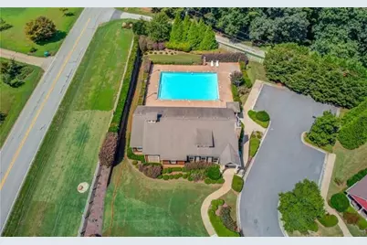 296 N Brooks Village Drive N, Pendergrass, GA 30567 - Photo 45