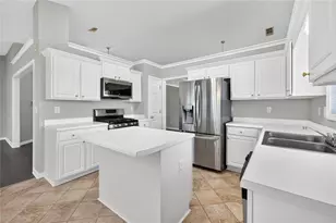 4957 Overlook View Ct NW, Duluth, GA 30096 - Photo 15
