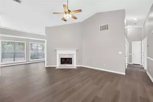 4957 Overlook View Ct NW, Duluth, GA 30096 - Photo 7