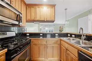 2232 Dunseath Ave NW, Atlanta, GA 30318 - Photo 11