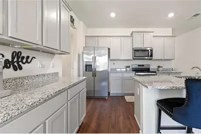 102 Hampton Circle, McDonough, GA 30253 - Photo 5