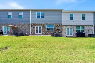 102 Hampton Cir, McDonough, GA 30253 - Photo 23