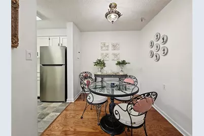 1800 Clairmont Lk #A703, Decatur, GA 30033 - Photo 5