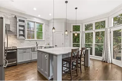 2449 Manor Walk, Decatur, GA 30030 - Photo 17