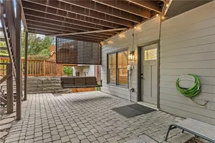 2449 Manor Walk, Decatur, GA 30030 - Photo 41