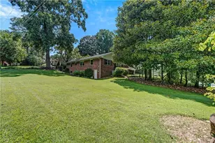2127 Desmond Dr, Decatur, GA 30033 - Photo 3