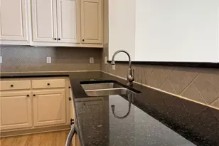 1641 Ridenour Pkwy NW, Kennesaw, GA 30152 - Photo 15