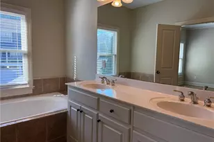 1641 Ridenour Pkwy NW, Kennesaw, GA 30152 - Photo 33