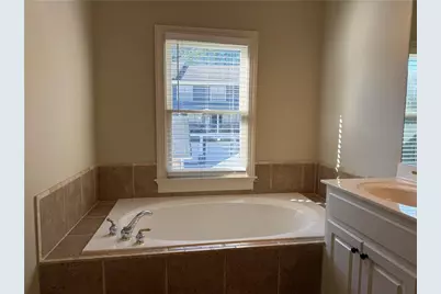 1641 Ridenour Parkway NW, Kennesaw, GA 30152 - Photo 39