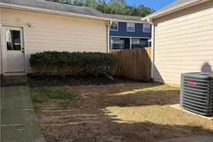 1641 Ridenour Pkwy NW, Kennesaw, GA 30152 - Photo 43