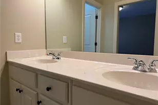 1641 Ridenour Pkwy NW, Kennesaw, GA 30152 - Photo 41