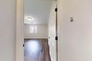 300 Johnson Ferry Road NE, Sandy Springs, GA 30328 - Photo 17
