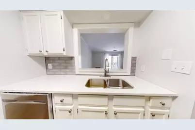 300 Johnson Ferry Road NE #A404, Sandy Springs, GA 30328 - Photo 11