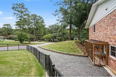 2624 Leslie Drive NE, Atlanta, GA 30345 - Photo 55