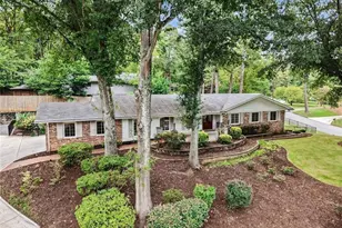 2624 Leslie Dr NE, Atlanta, GA 30345 - Photo 9