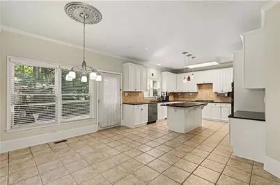 1395 Cresthaven Lane, Lawrenceville, GA 30043 - Photo 9