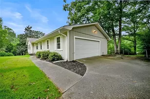 2460 Rolling Acres Dr SW, Conyers, GA 30094 - Photo 3