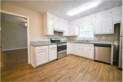 2460 Rolling Acres Drive SW, Conyers, GA 30094 - Photo 13