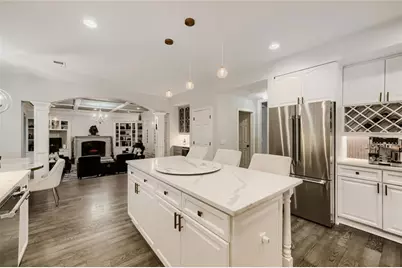 70 Honour Circle NW, Atlanta, GA 30305 - Photo 9