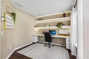 5052 Raventhorpe Ct, Suwanee, GA 30024 - Photo 3