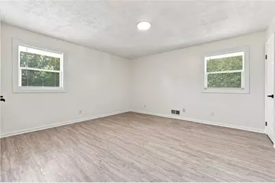 4195 Valley Lake Terrace SW, Atlanta, GA 30349 - Photo 19
