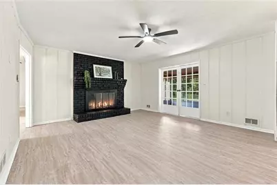 4195 Valley Lake Terrace SW, Atlanta, GA 30349 - Photo 11