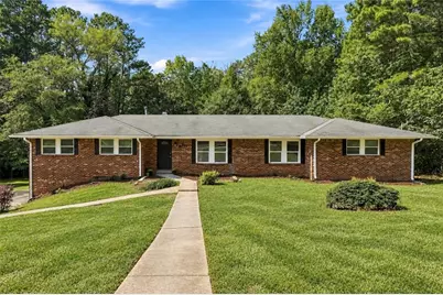 4195 Valley Lake Terrace SW, Atlanta, GA 30349 - Photo 1