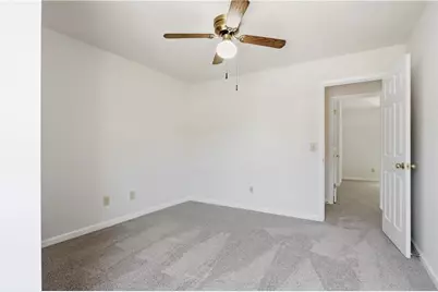 5430 Princeton Oaks Drive, Sugar Hill, GA 30518 - Photo 13