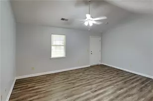 25 Mountain Ct, Covington, GA 30016 - Photo 5