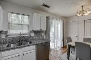 2365 Delfern Dr, Lawrenceville, GA 30044 - Photo 15