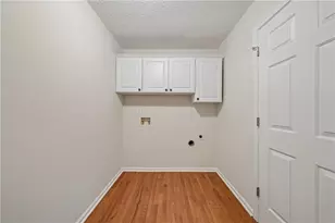 3493 Dunbar Ln, Suwanee, GA 30024 - Photo 27