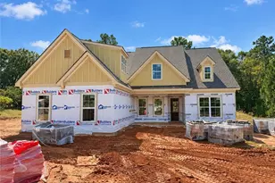 194 Hidden Trail, Pendergrass, GA 30567 - Photo 1