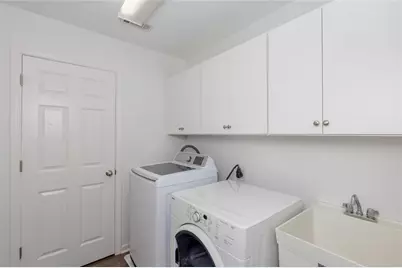 5561 Julian Place, Atlanta, GA 30342 - Photo 31