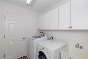 5561 Julian Pl, Atlanta, GA 30342 - Photo 31