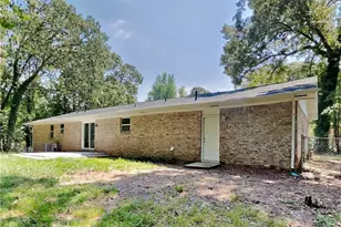 1957 Westley Dr, Riverdale, GA 30296 - Photo 17