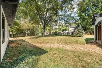 56 Simpson Drive NE, Kennesaw, GA 30144 - Photo 43