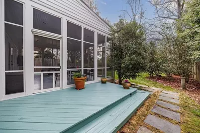 241 Lakeview Avenue NE, Atlanta, GA 30305 - Photo 43