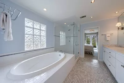 241 Lakeview Avenue NE, Atlanta, GA 30305 - Photo 29