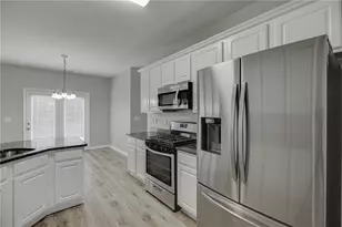 4236 Suwanee Brook Ct, Buford, GA 30518 - Photo 13
