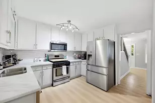 2902 Katy Ln SW, Marietta, GA 30064 - Photo 11
