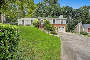 2847 Kathryn Cir SW, Atlanta, GA 30331 - Photo 1