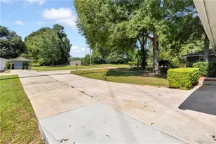 1118 Crestview Cir NE, Conyers, GA 30012 - Photo 21