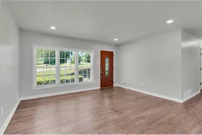 1118 Crestview Circle NE, Conyers, GA 30012 - Photo 5