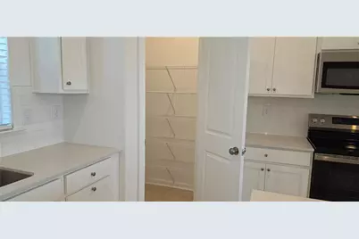 607 Rose Hill Lane, Lawrenceville, GA 30044 - Photo 13